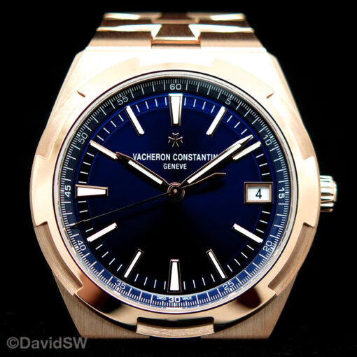 Vacheron Constantin 4520V Overseas 18K Rose Gold with Blue Dial Automatic (New Model) - Image 3