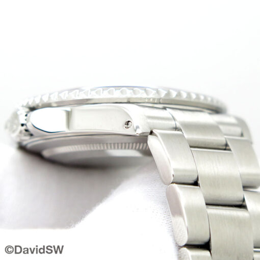 Rolex 16710 GMT Master II with Red & Black Bezel - Image 7
