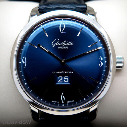 Glashutte Sixties Panorama Date with Blue Dial - Image 4