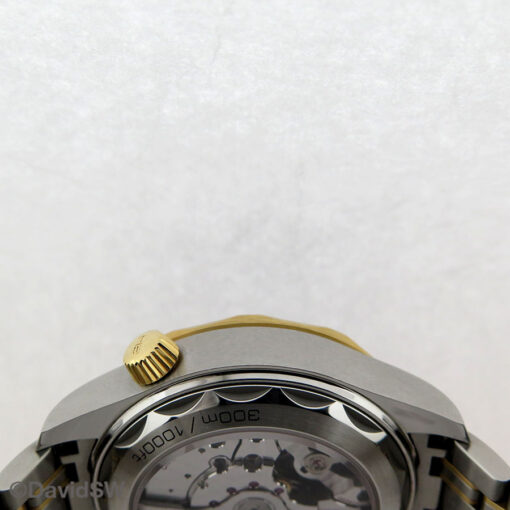 Omega Seamaster Diver 300m Chronograph 18K/SS with Blue Dial on Bracelet - Image 6