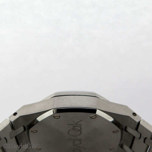 Audemars Piguet 26300ST Royal Oak 39mm Chronograph with Ivory Dial - Image 6