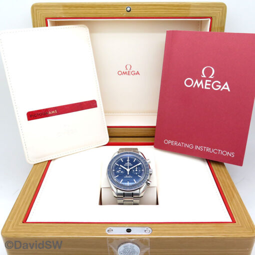 Omega Speedmaster Two Counters Titanium Chronograph with Blue Dial - Image 2