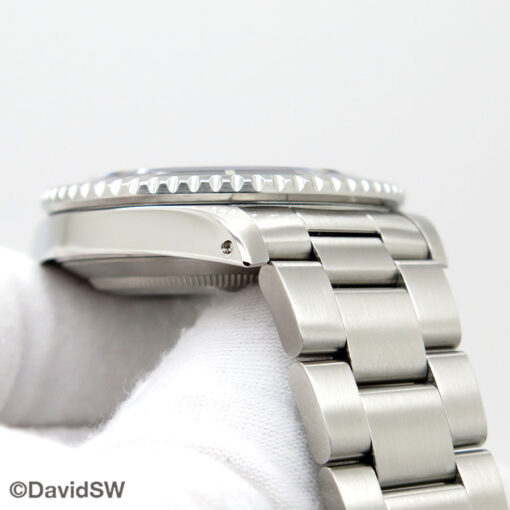 Rolex 16610LN Submariner - Image 9