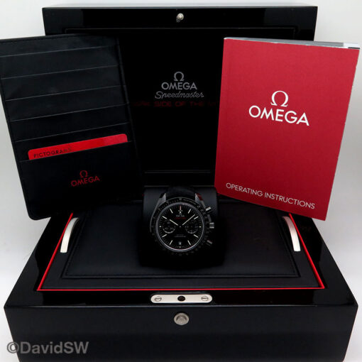 Omega Speedmaster Moonwatch ”Dark Side of the Moon” - Image 2