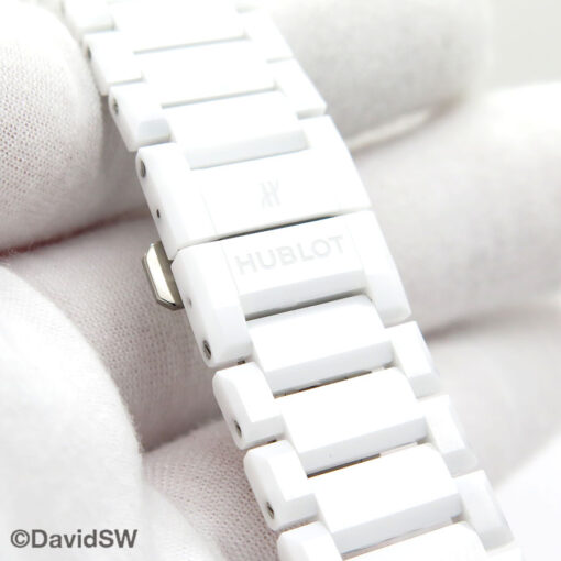 Hublot Big Bang Integrated White Ceramic Chronograph 42mm - Image 8