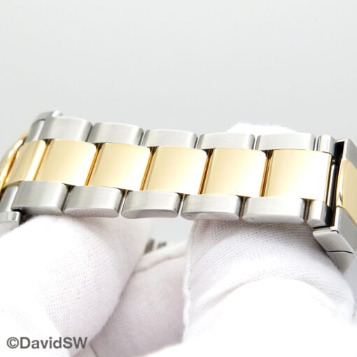 Rolex 126233 Datejust 18K/SS with White Roman Dial on Oyster - Image 8