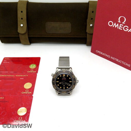 Omega Seamaster Diver 300m ‘007 Edition Titanium - Image 2