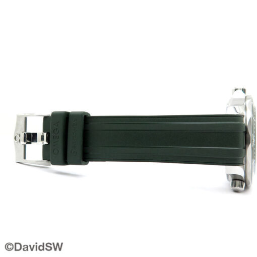 Omega Seamaster Diver 300m with Green Dial on Strap - Image 7