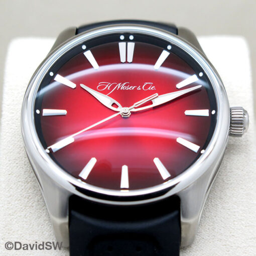 H. Moser & Cie Pioneer Centre Seconds with Red Dial - Image 3