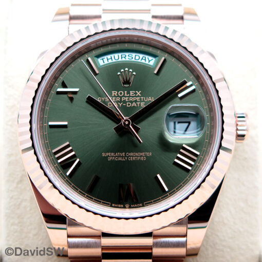 Rolex 228235 Day Date 40 18K Rose Gold with Olive Green Dial - Image 3