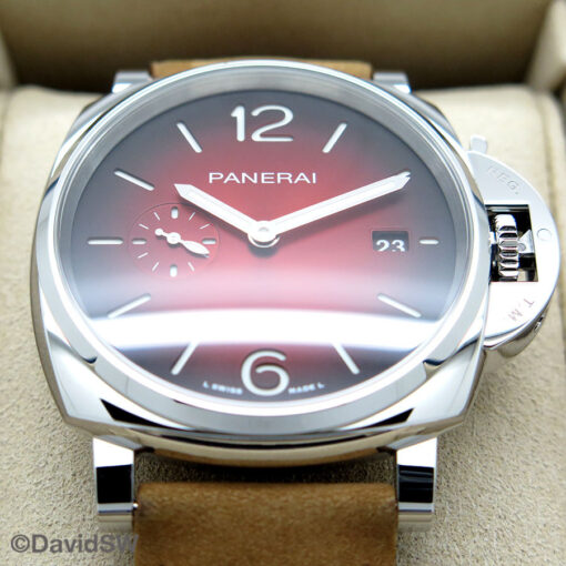 Panerai PAM 1424 Luminor Due with Burgundy Dial - Image 3