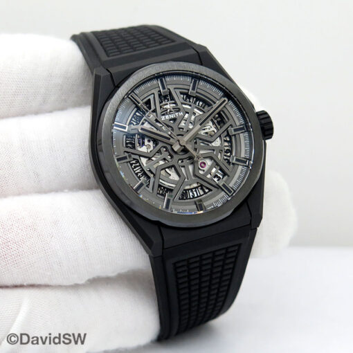 Zenith Defy Classic 41mm Black Ceramic