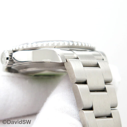Rolex 16610LN Submariner (New Old Stock) - Image 9