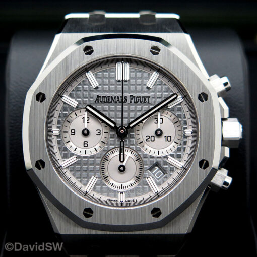 Audemars Piguet 26715ST Royal Oak Chronograph with Grey Dial - Image 3