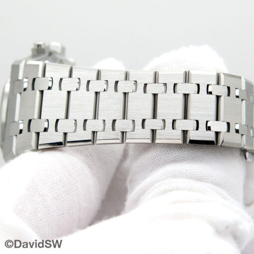 Audemars Piguet 26715ST Royal Oak Chronograph with Grey Dial - Image 9