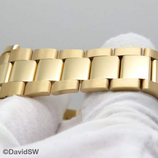 Rolex 326938 Sky-Dweller 18K Yellow Gold with Champagne Dial - Image 6