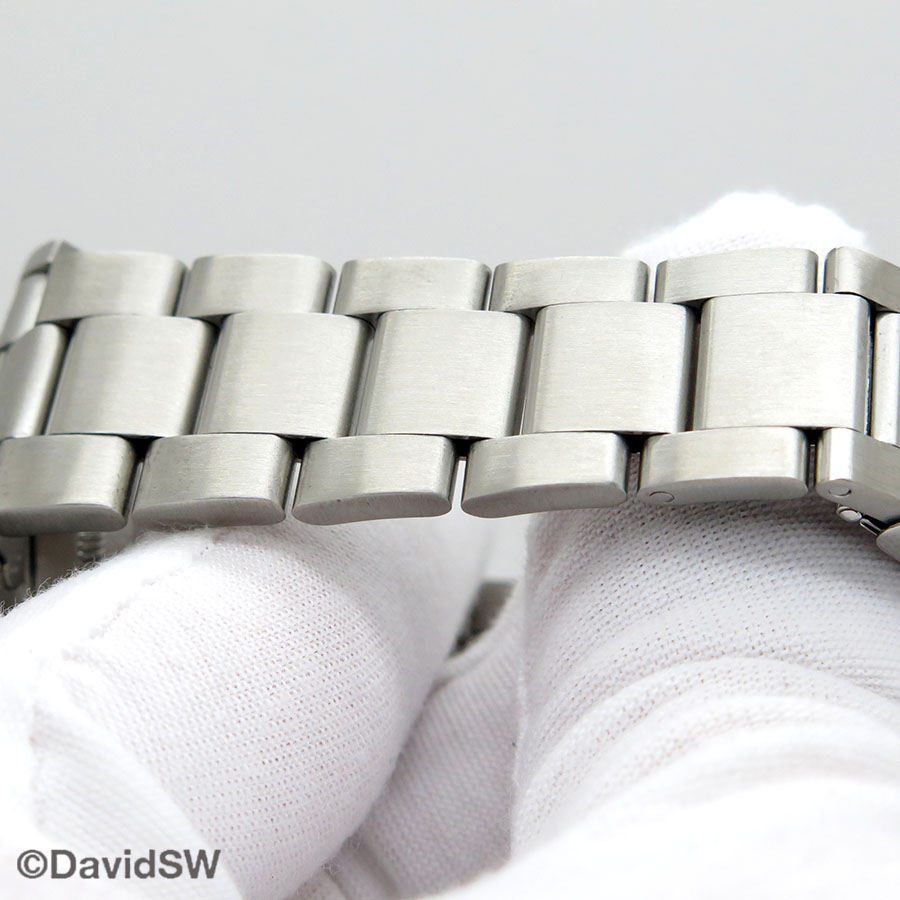 Rolex 16610LN Submariner - Image 10