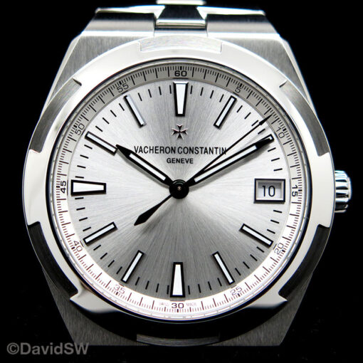 Vacheron Constantin 4500V Overseas Automatic with Silver Dial - Image 3