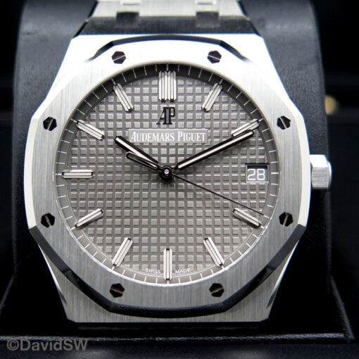 Audemars Piguet 15500ST Royal Oak with Ruthenium Dial - Image 3