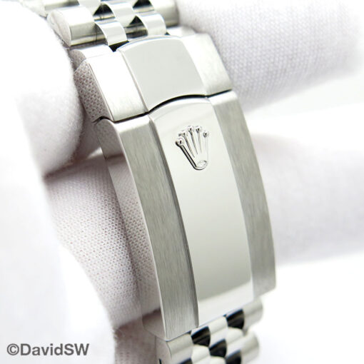 Rolex 336934 Skydweller with Black Dial on Jubilee - Image 7