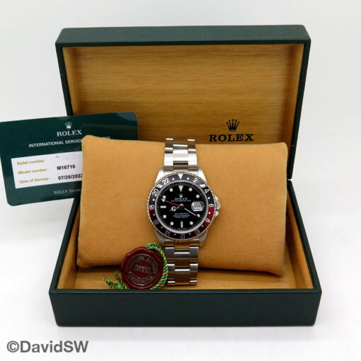 Rolex 16710 GMT Master II with Red/Black Bezel - Image 2