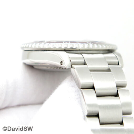 Rolex 16710 GMT Master II with Red/Black Bezel - Image 9