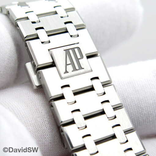 Audemars Piguet 15510ST Royal Oak with Silver Dial - Image 8