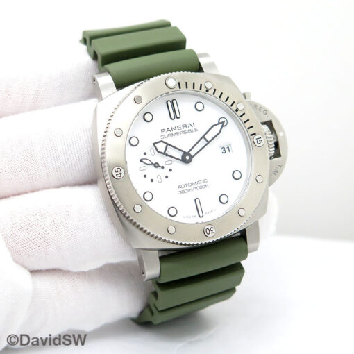 Panerai PAM 1226 Submersible QuarantaQuattro Bianco 44mm