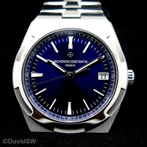 Vacheron Constantin 4500V Overseas with Blue Dial Automatic - Image 3