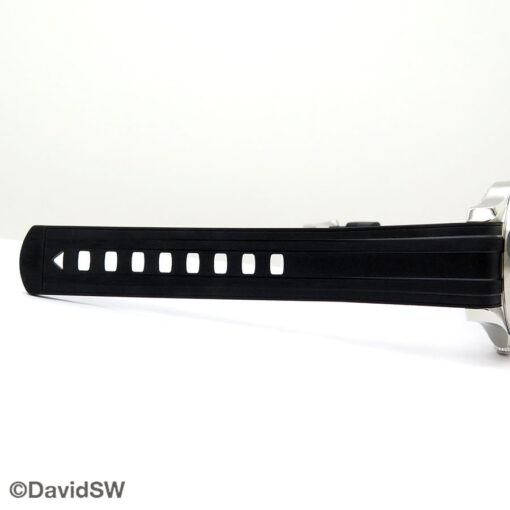 Omega Seamaster Diver 300m with White Dial on Rubber Strap - Image 8