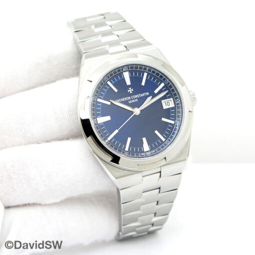 Vacheron Constantin 4520V Overseas with Blue Dial Automatic (New Model)