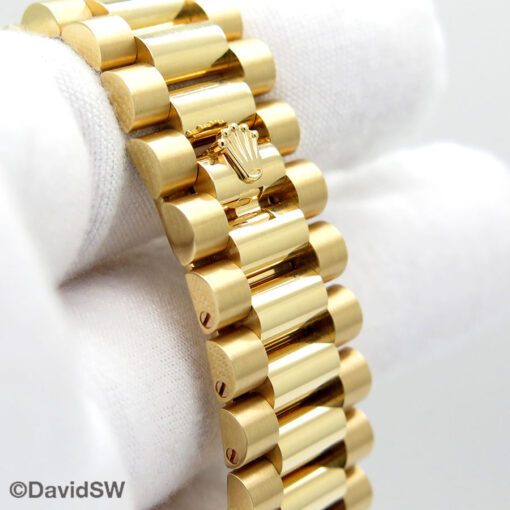 Rolex 228238 Day Date 40 18K Yellow Gold with White Roman Dial - Image 7