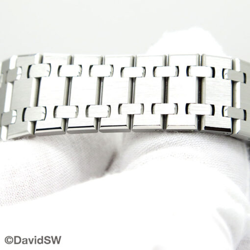 Audemars Piguet 77350ST Royal Oak 34mm Automatic with Silver Dial - Image 7