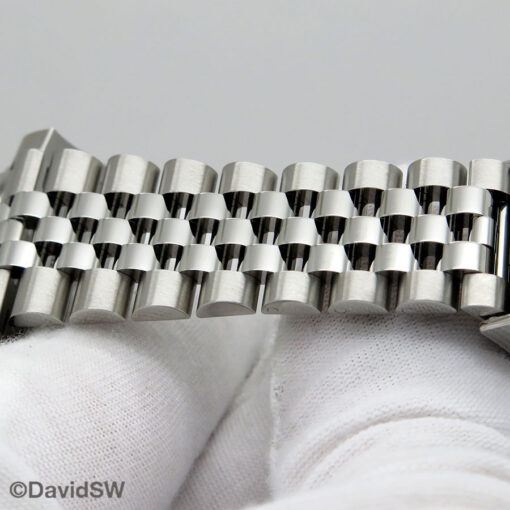 Rolex 126720VTNR GMT Master II on Jubilee - Image 8