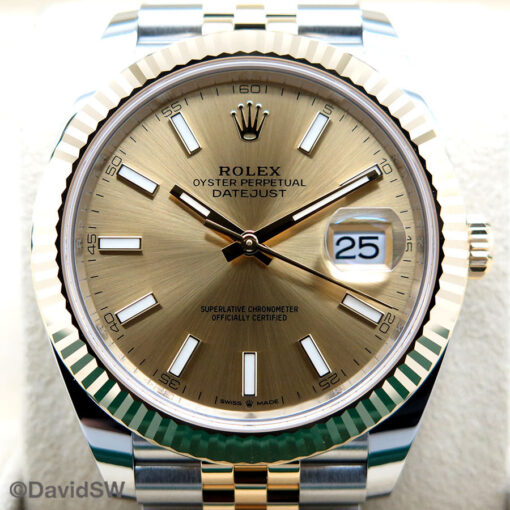 Rolex 126333 Datejust 41 18K/SS with Champagne Stick Dial on Jubilee - Image 3