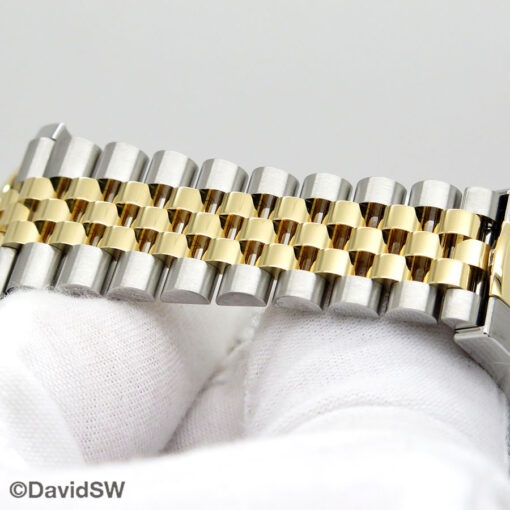 Rolex 126333 Datejust 41 18K/SS with Champagne Stick Dial on Jubilee - Image 8