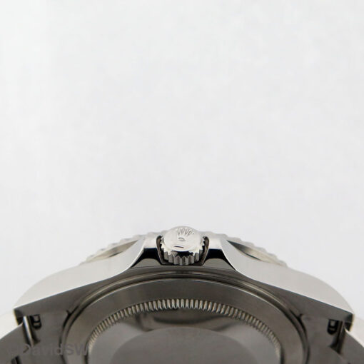 Rolex 16710 GMT Master II with Red/Black Bezel - Image 4