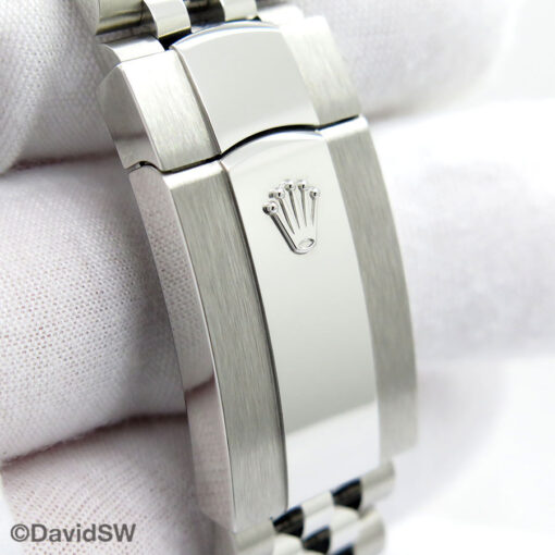 Rolex 336934 Skydweller with Mint Green Dial on Jubilee - Image 7