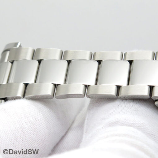 Rolex 116400GV Milgauss with Blue Dial - Image 8