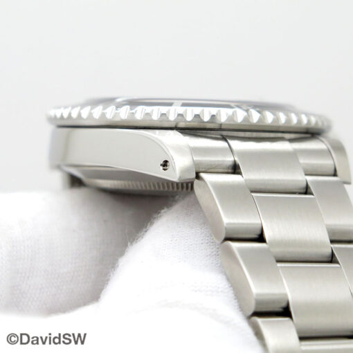 Rolex 16610LN Submariner - Image 9