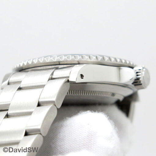 Rolex 16610LN Submariner - Image 8