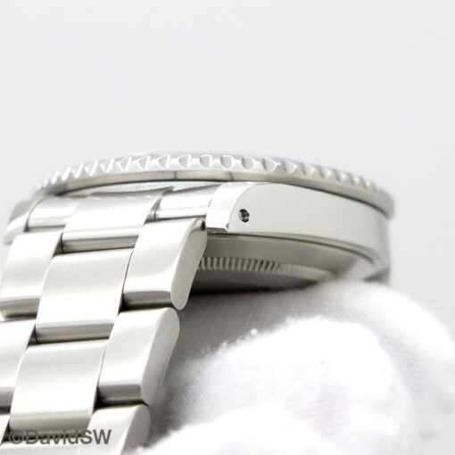 Rolex 16610LN Submariner - Image 6