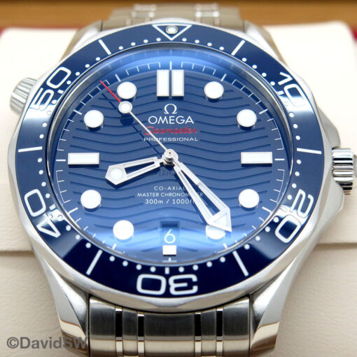 Omega Seamaster Diver 300m with Blue Dial - Image 3