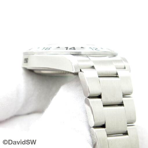Rolex 16570 Explorer II with Black Dial and 3186 Movement (New Old Stock) - Image 9