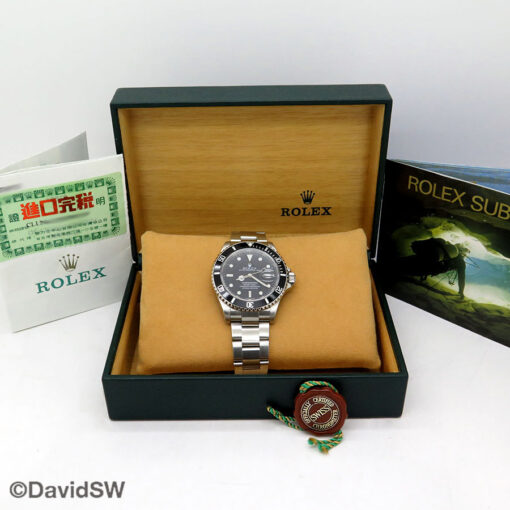 Rolex 16610LN Submariner - Image 2