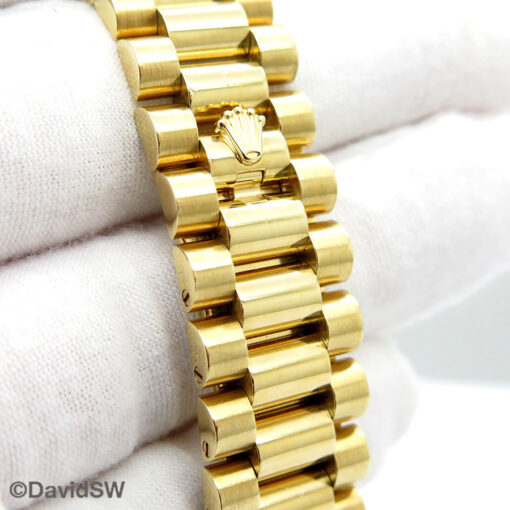 Rolex 118238 Day Date 18K Yellow Gold with Champagne Diamond Dial - Image 7