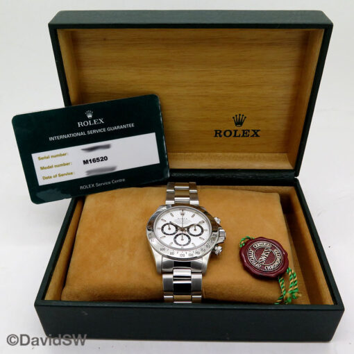 Rolex 16520 Cosmograph Daytona with White Dial - Image 2