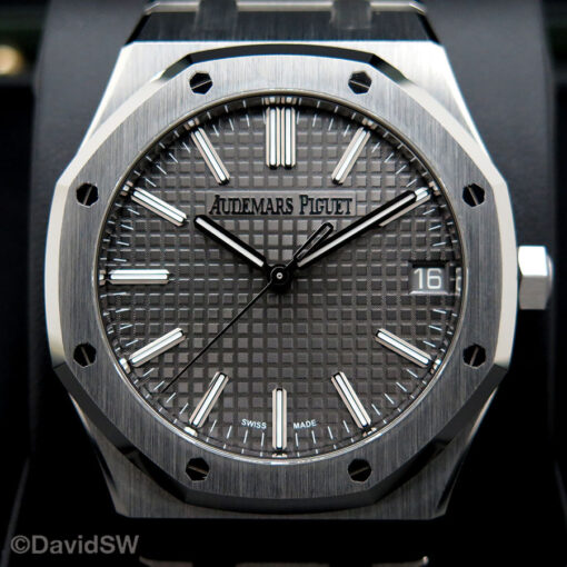 Audemars Piguet 15510ST Royal Oak with Ruthenium Dial - Image 3