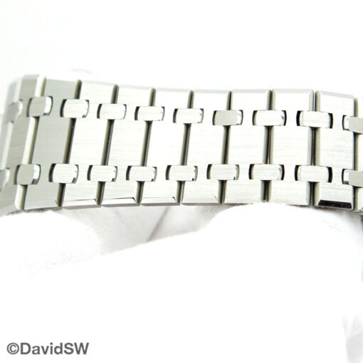 Audemars Piguet 15510ST Royal Oak with Ruthenium Dial - Image 9
