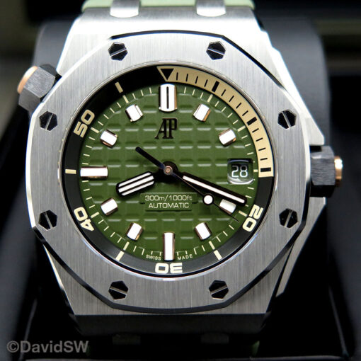 Audemars Piguet 15720ST Royal Oak Offshore Diver with Khaki Green Dial - Image 3